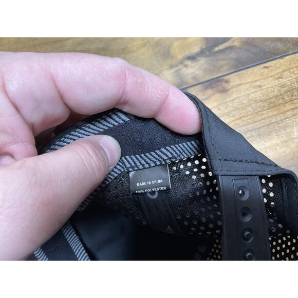 Burlebo Flying B Performance Logo Hat Cap Snapback NWT - Picture 10 of 11